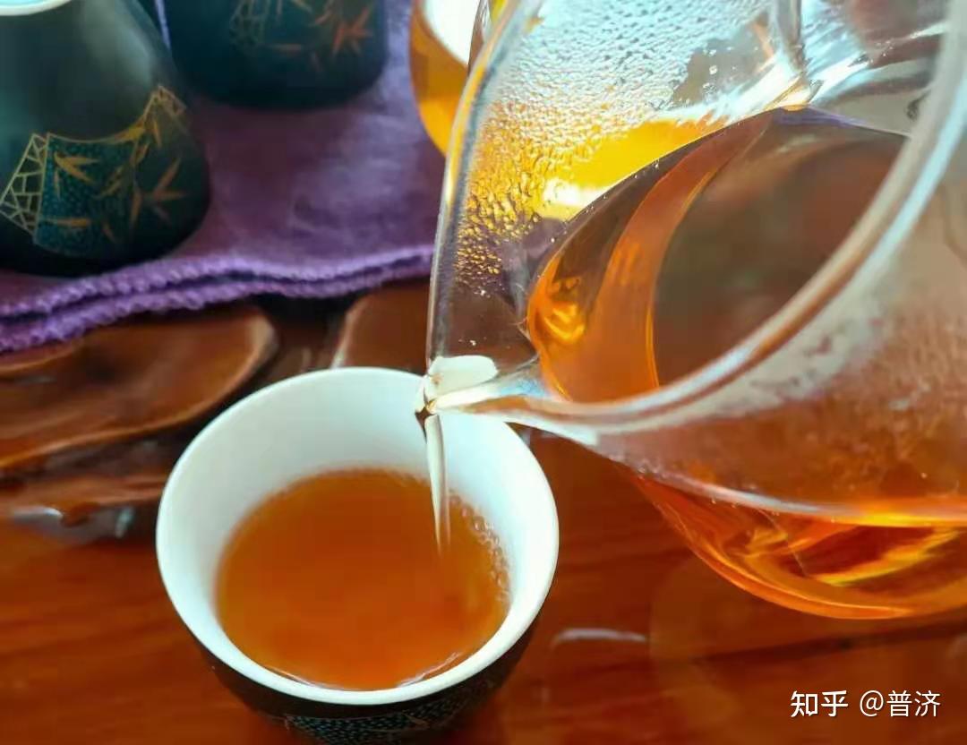 南方喝茶北方喝酒文章_喝酒了喝茶_喝茶与喝酒喝饮料的韵味区别