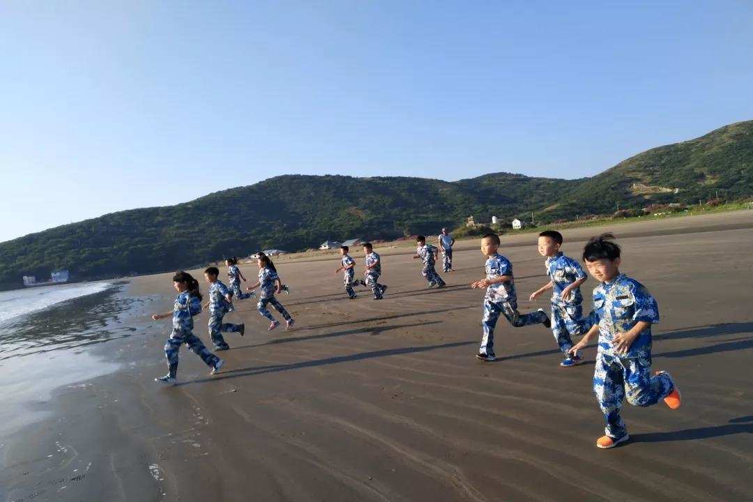 农家餐馆墙绘图片_农家风格墙绘图片_台州白墙农家乐