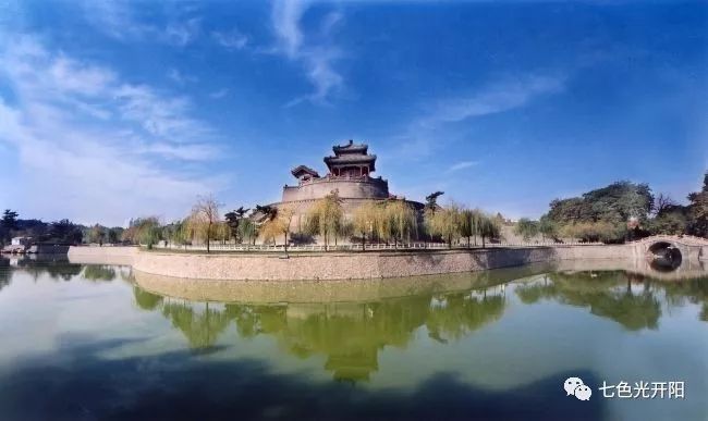 风雨成语四个字_什么什么风雨成语_风雨的成语